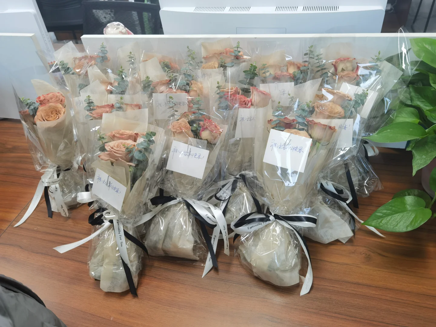 ?大量优质岗位等你来挑，快来加入我们