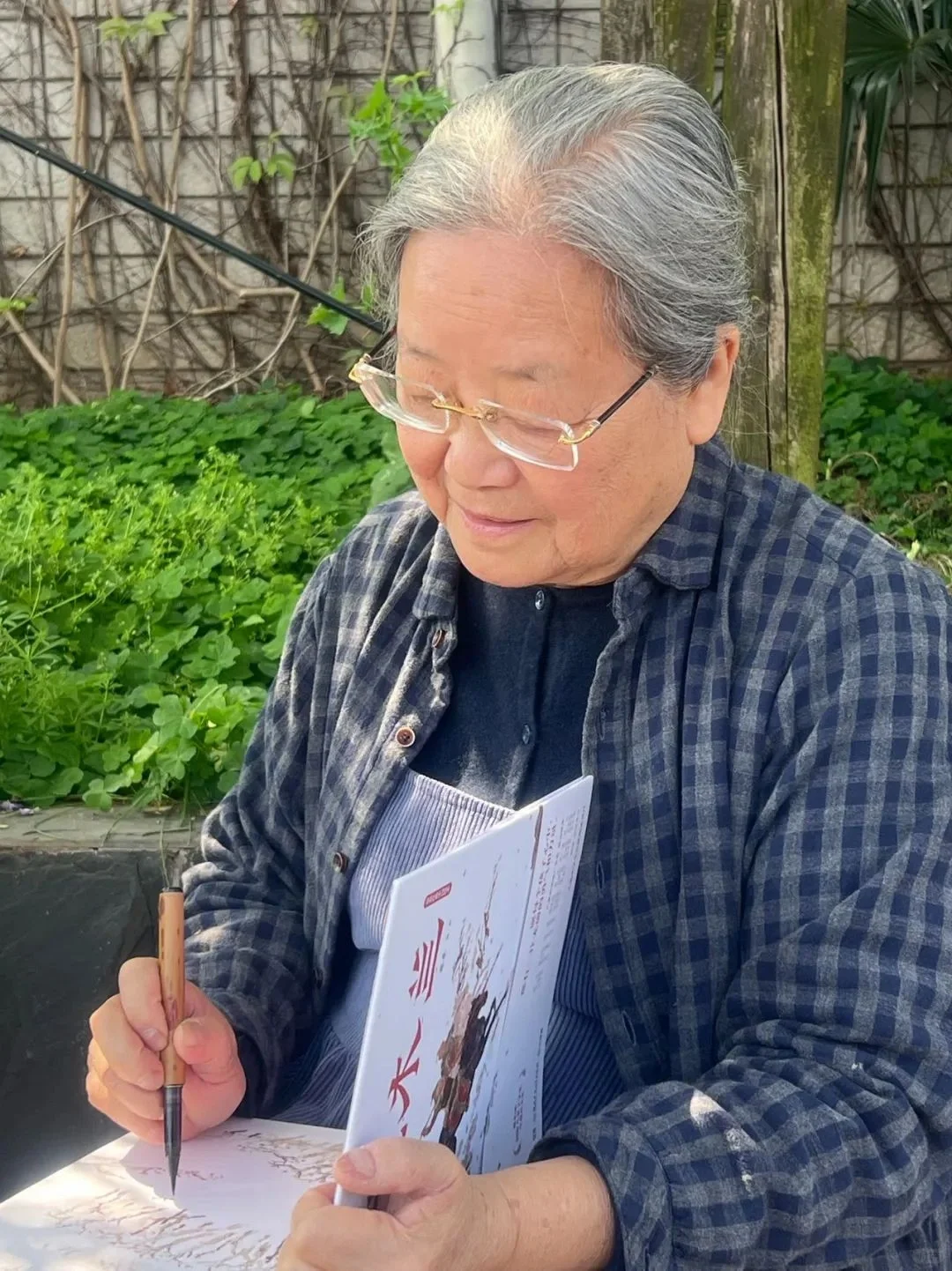 我们也许应该早点认识她了解她！！！—蔡皋