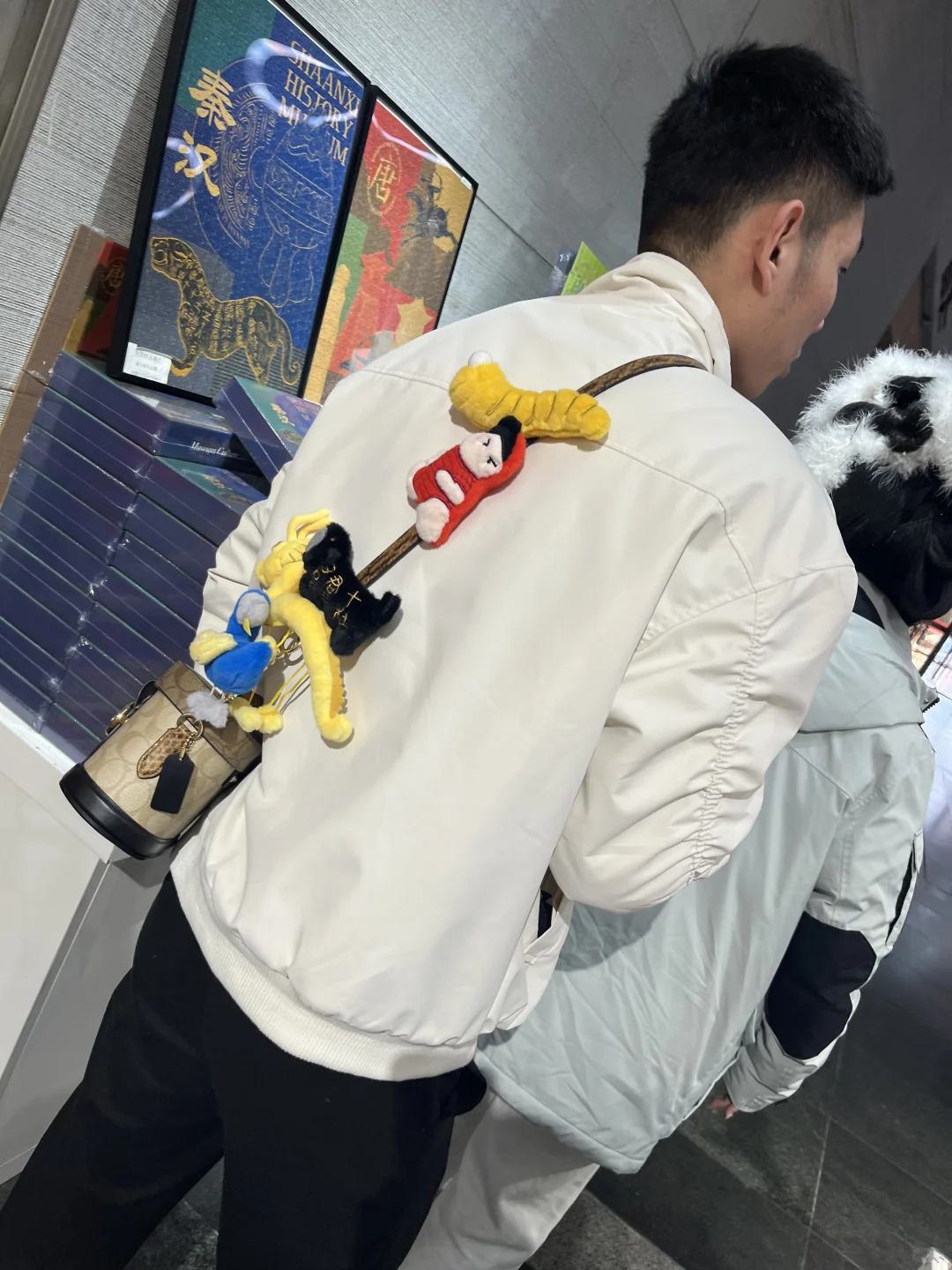 陕历博文创店招聘啦