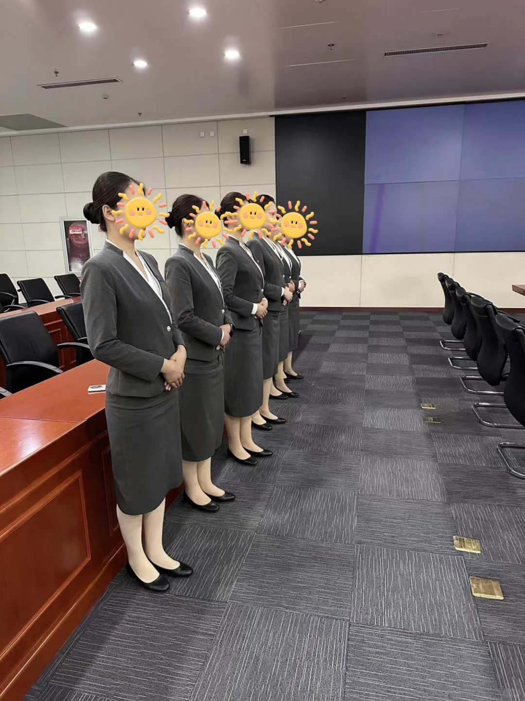 会务小姐姐??‍♀️