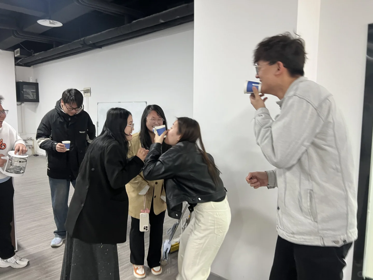 恢复招聘了！！！