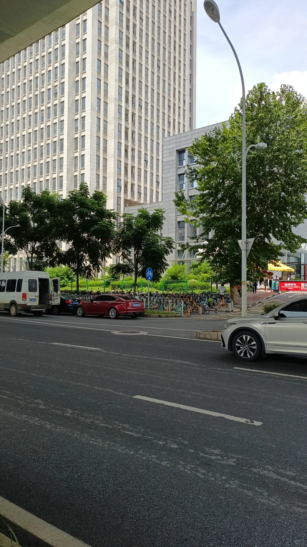 包住包住无销售性质客服岗位 五险工作不累