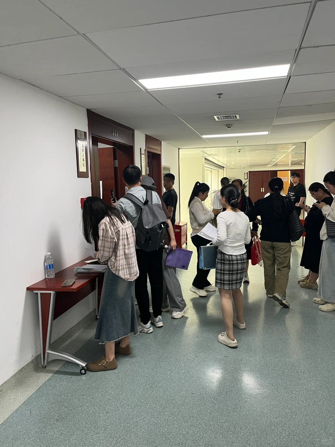 跑腿河北省人民医院 代办招聘报名资料审核