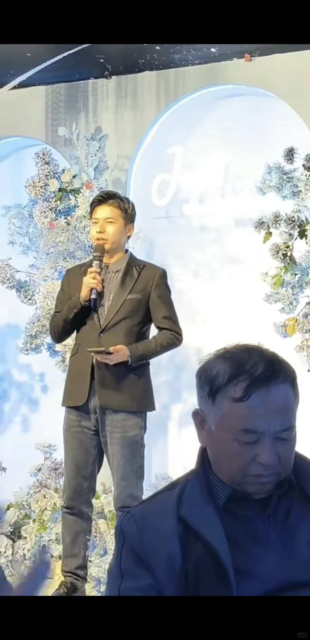 一场爱的见证