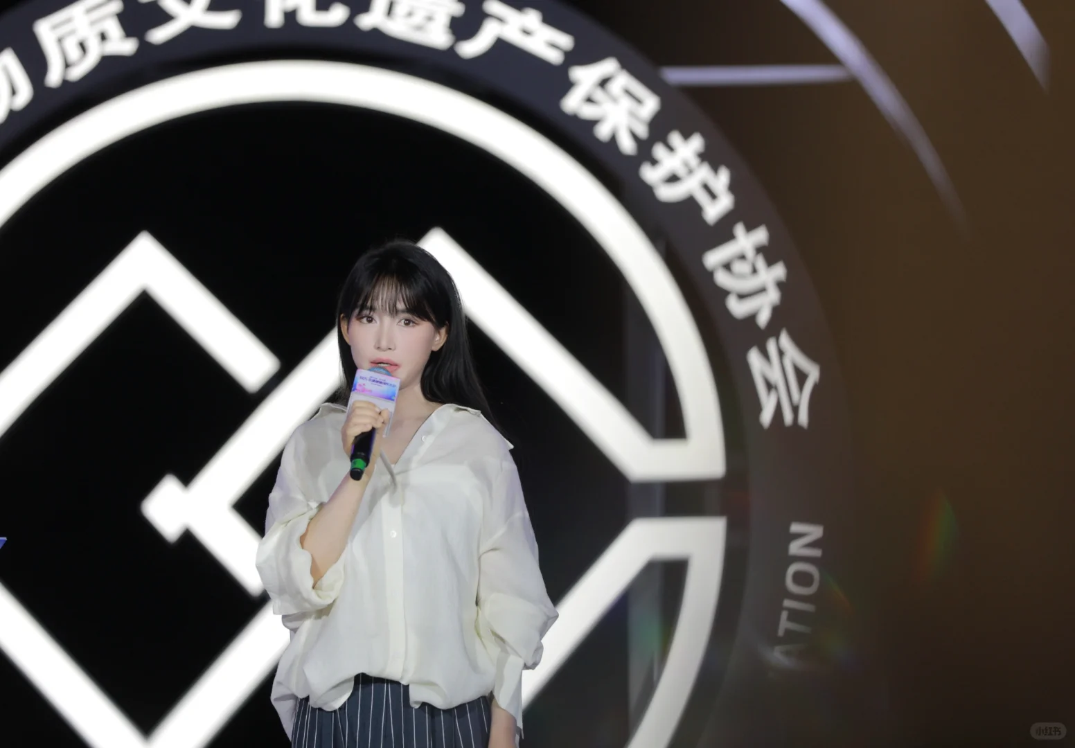 李子柒获聘非遗推广大使助力文化传承