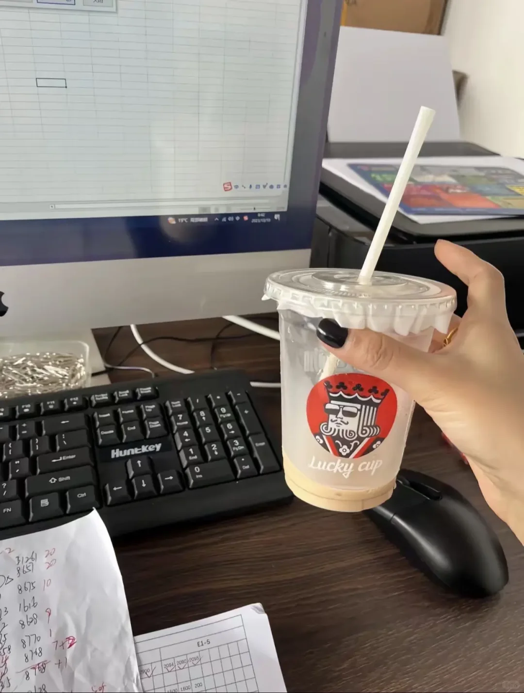 招聘人事文员 bb 啦～