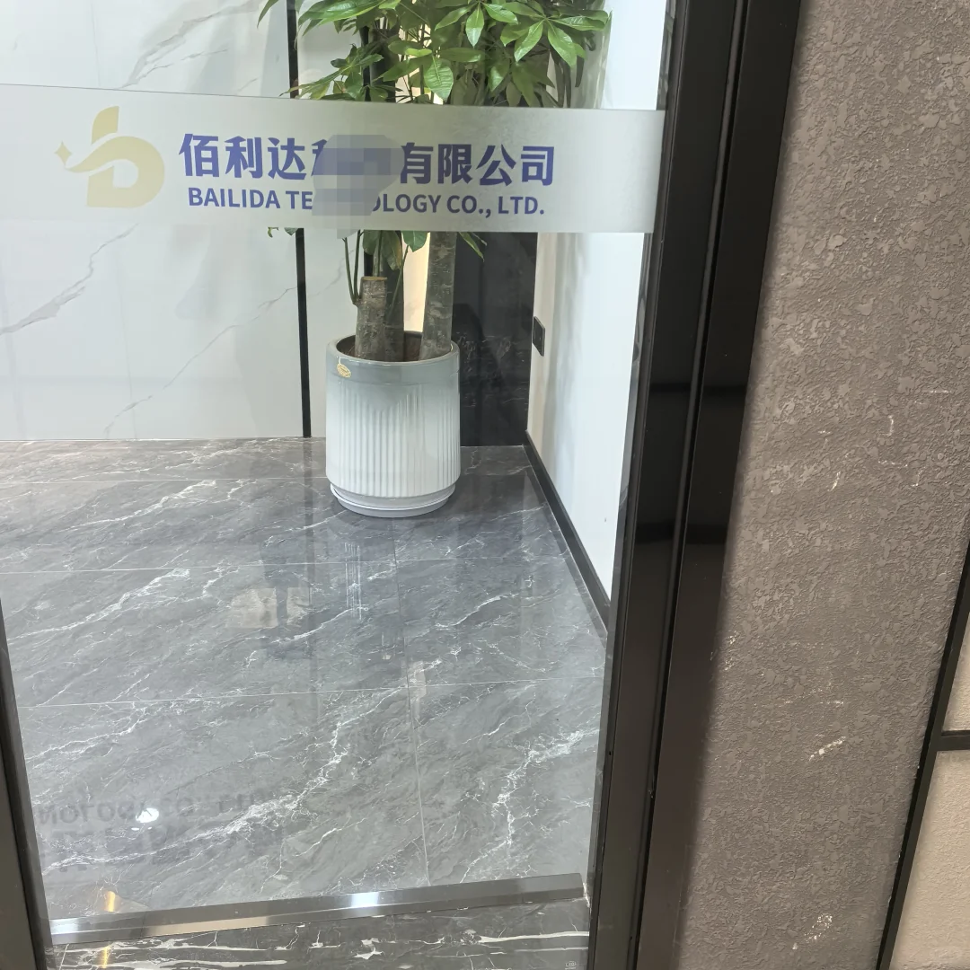 今天面试了个代招的岗位，还好不远