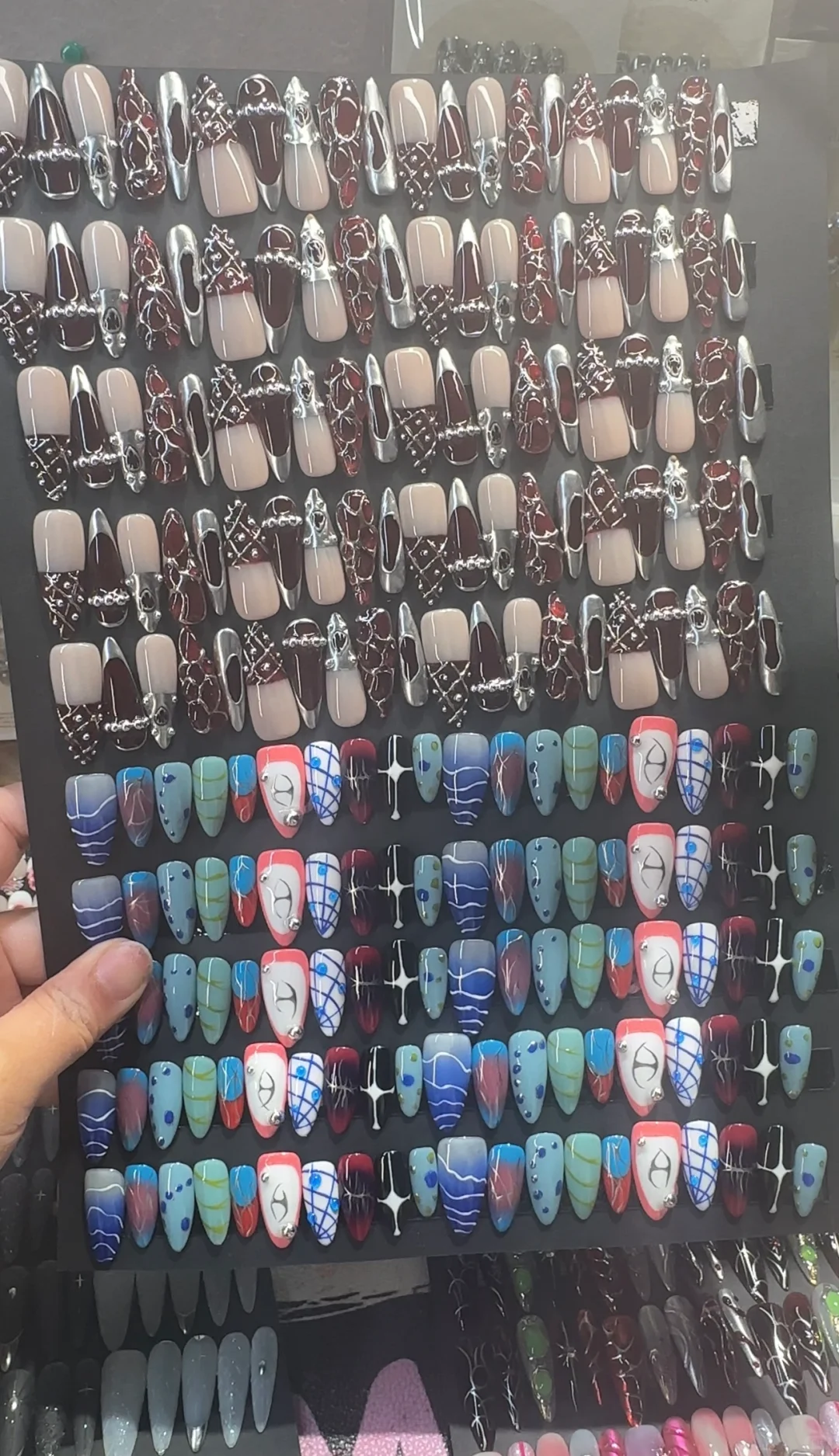 哈哈哈哈哈 我放假了