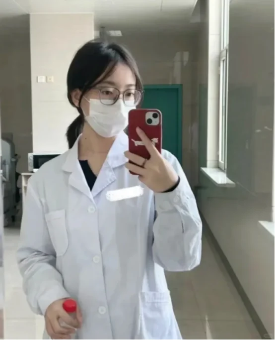 药学专业女生,一战上岸药监局啦
