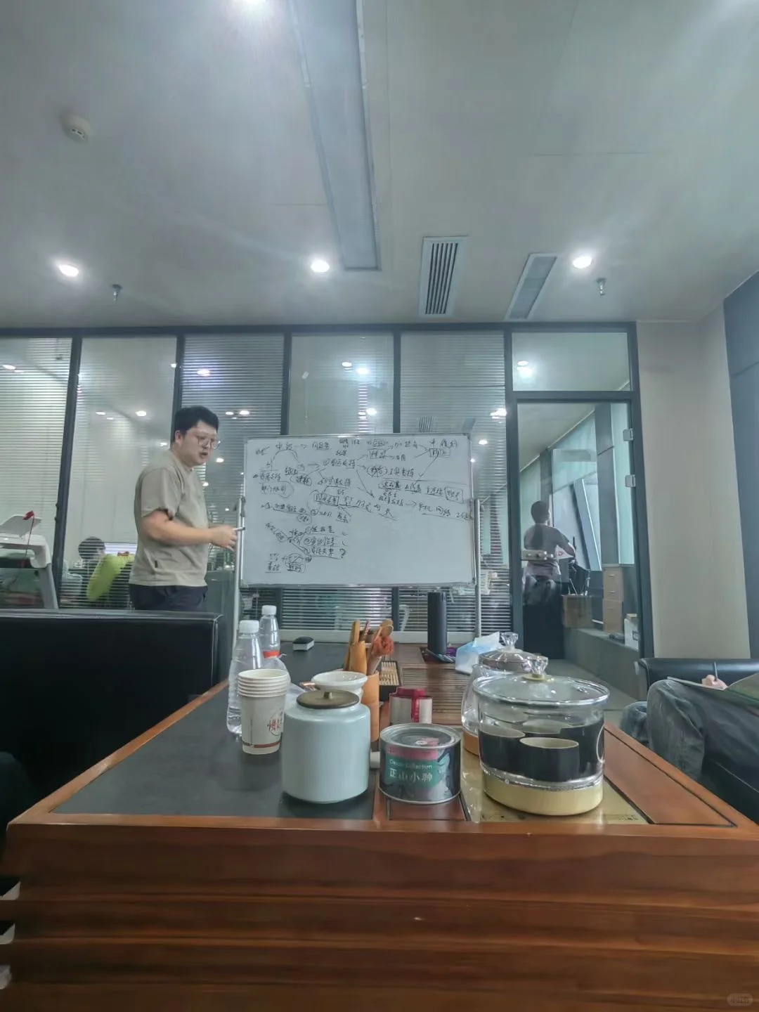 ?TikTok 跨境橱窗！共享全球流量红利?