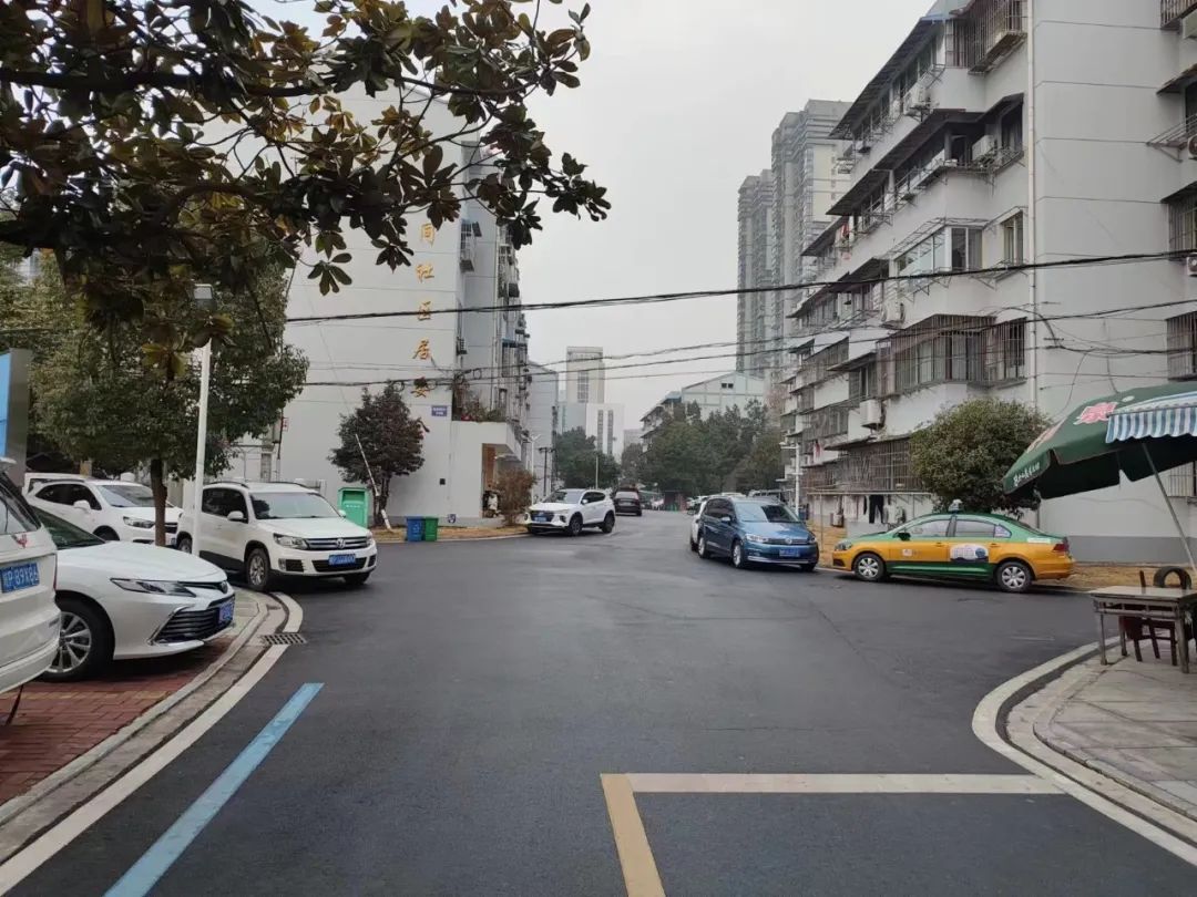 二手房过户:如何处理买卖双方一方未到场?