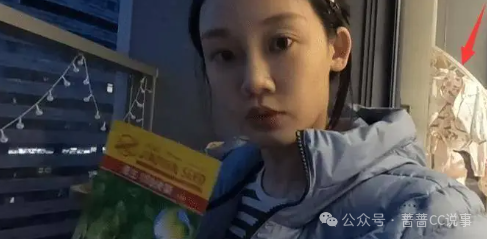 苗苗豪宅种菜带娃全揭秘,郑恺懒人沙发成亮点,这对夫妻太会享受了!