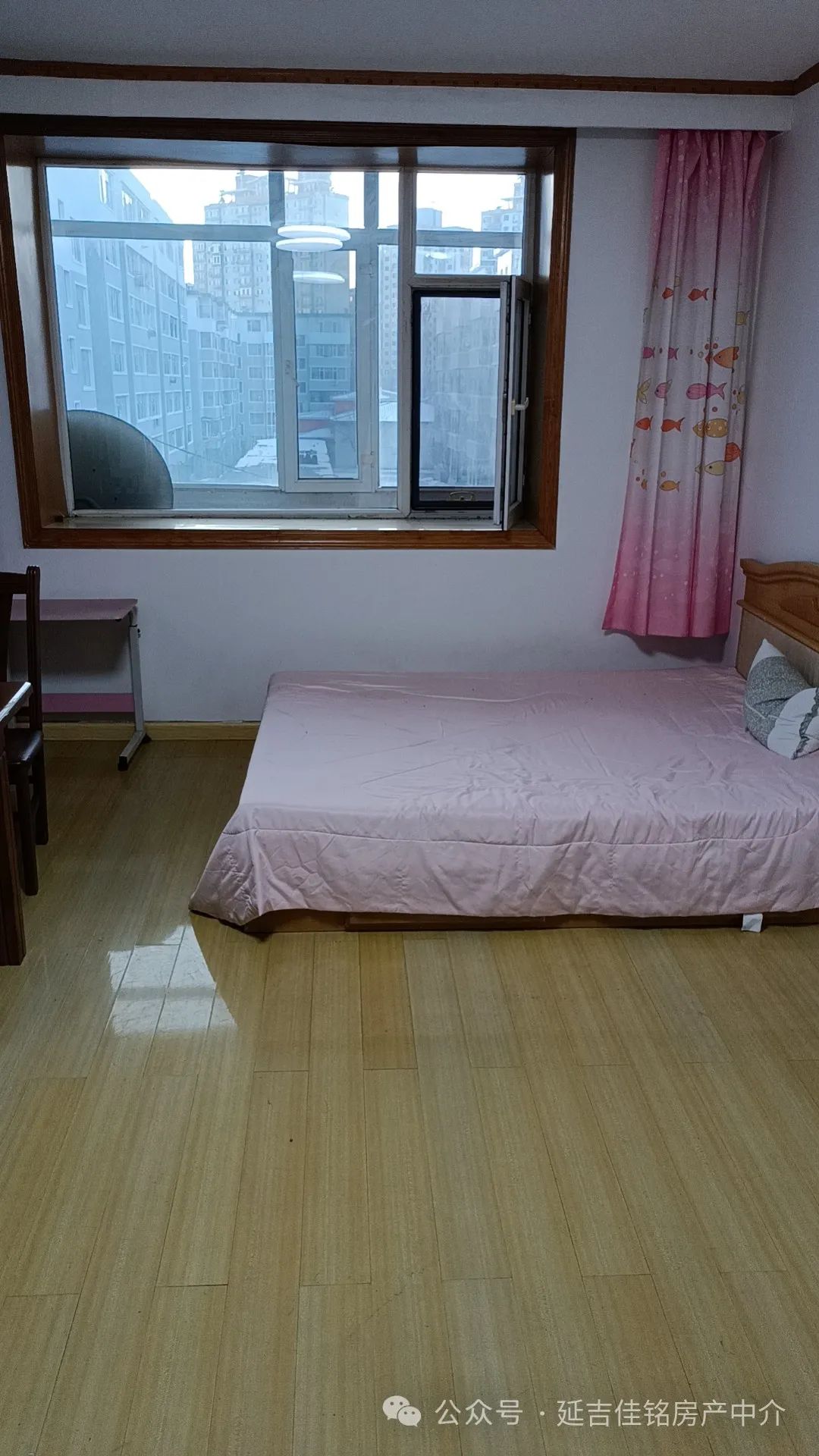四中学区房,远大小区,39.2平,简装,3/7,西南向,一室,过户协商