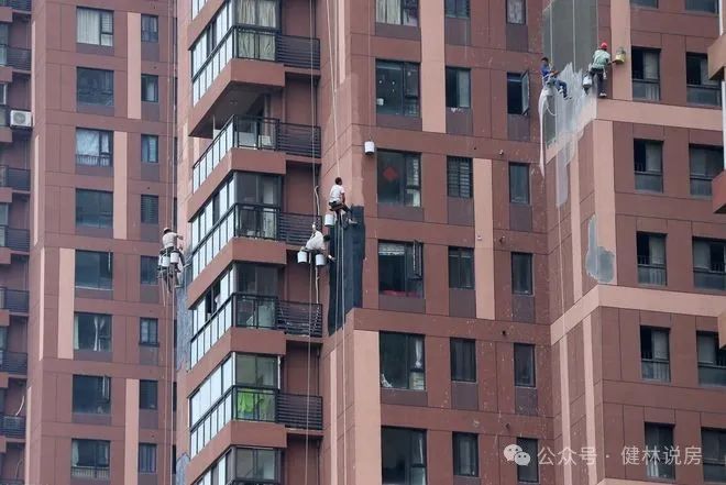房产中介透露:再过15年,中高层住宅将不得不面对“3大麻烦”