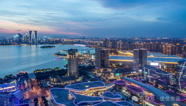 “苏州楼市先行一步:一个关键信号显现,揭示了未来三年房价走势!”