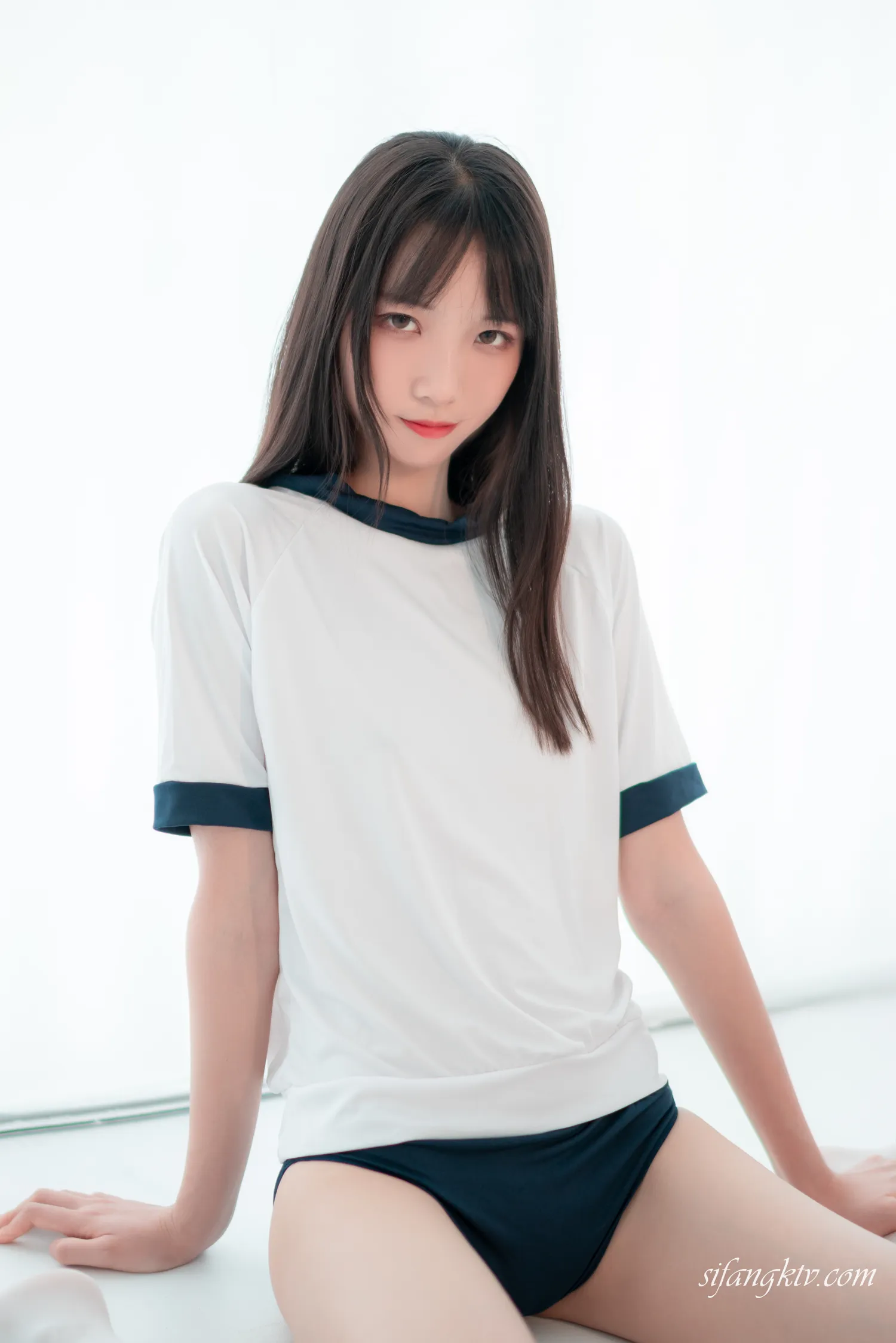 西瓜少女VOL.035女子体操服［19P160M］ 性感美女个人写真摄影艺术照