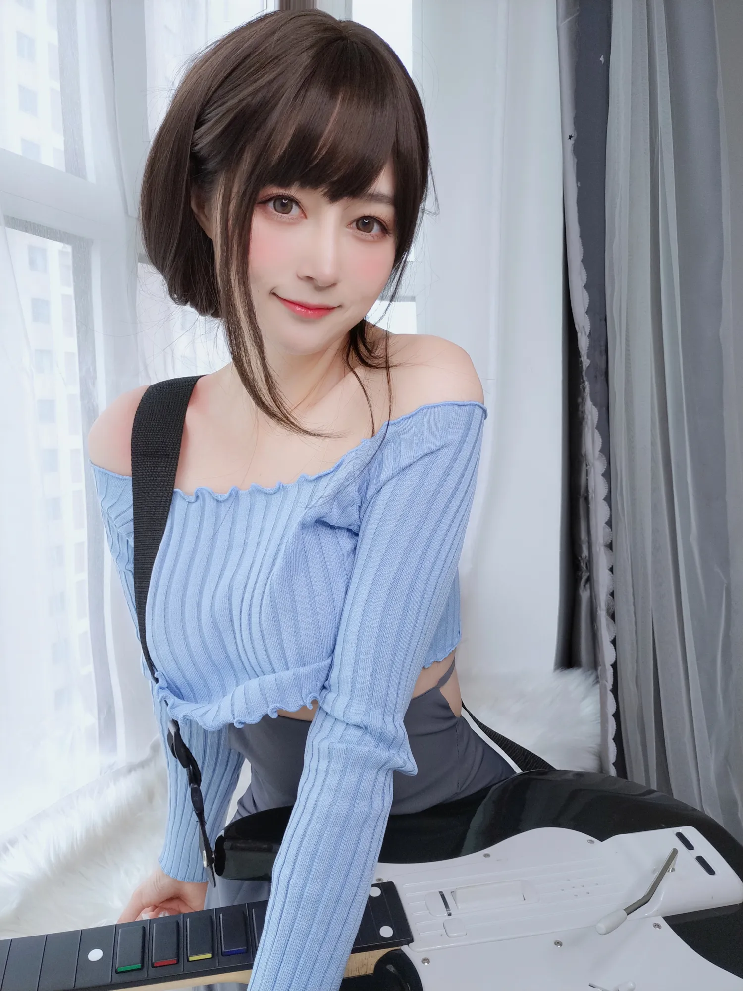 白银81吉他妹妹[164P888M]性感美女个人写真摄影艺术照