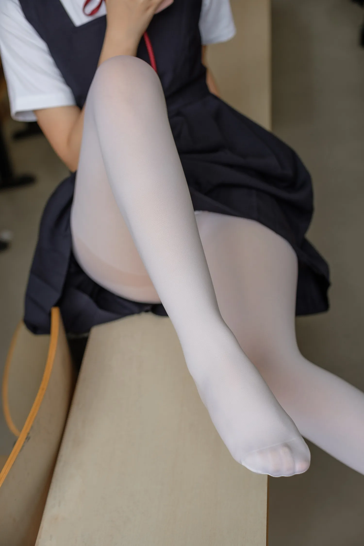 森萝财团X-027[113P1V] 性感美女个人写真摄影艺术照