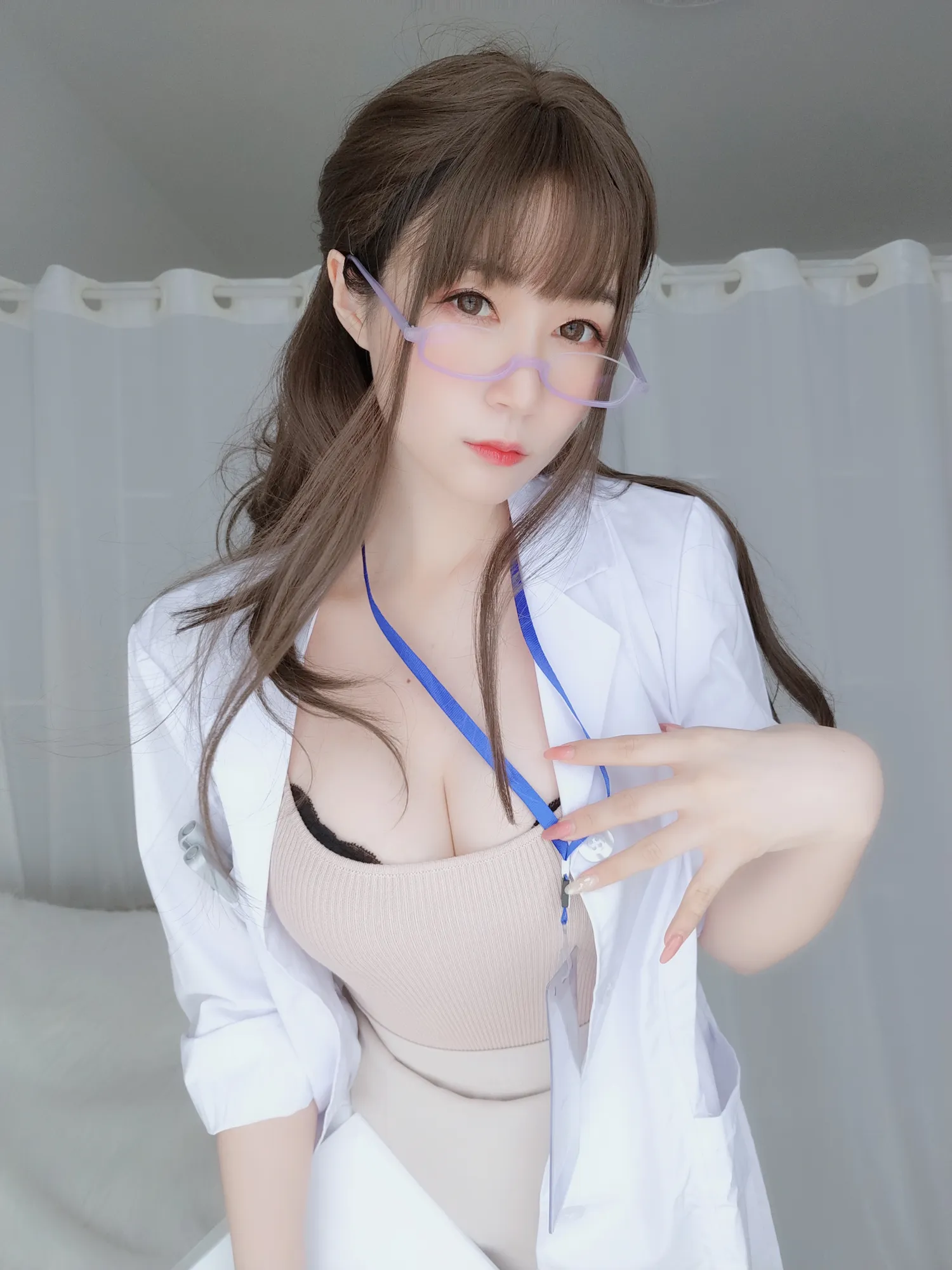 白银81–私人医生[159P6V1.03G]性感美女个人写真摄影艺术照